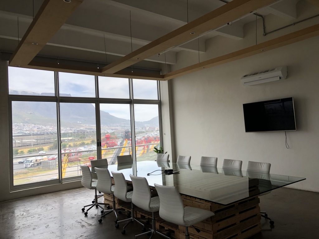 1-grid boardroom