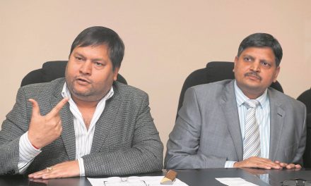 South Africa confirms the arrest of two Gupta brothers in UAE